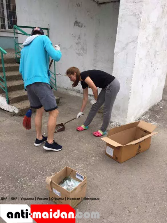 Все как один: жители Дзержинска вышли на субботник после взрывов на заводе (ФОТО, ВИДЕО) | Русская весна
